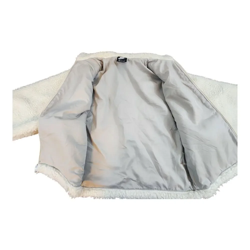 Nike white cream Sherpa fleece jacket sz Med. lined‎ cropped big swoosh